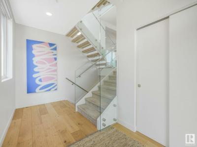 42 LADEROUTE PLACE, St. Albert, 앨버타주 T8N 7R2, 캐나다