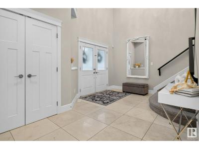 2365 SPARROW CR NW, Edmonton, Alberta T5S 0G7, Canada