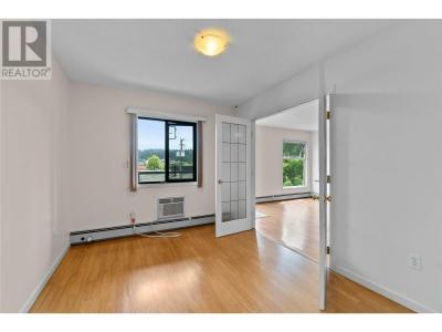 851 5 AVENUE SOUTHWEST, Salmon Arm, Colombia Británica V1E 1K2, Canadá