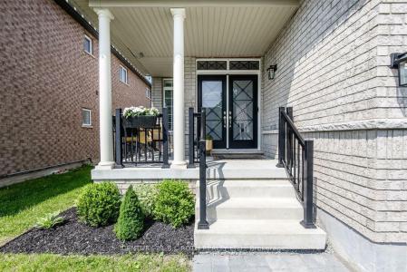20 WESTMINSTER CIRCLE, Barrie, Ontario L4M 0A3, Kanada