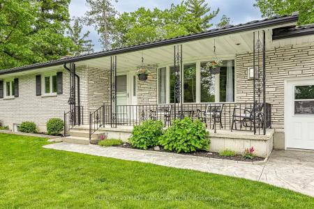 10211 LAKEVIEW AVENUE, Lambton Shores, Онтарио N0M 1T0, Канада