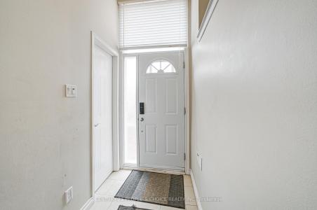 83 COREY CIRCLE, Halton Hills, Ontario L7G 5L8, Canada
