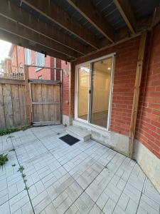 12 COLLIN COURT, Richmond Hill, Ontario L4E 0X6, Canadá