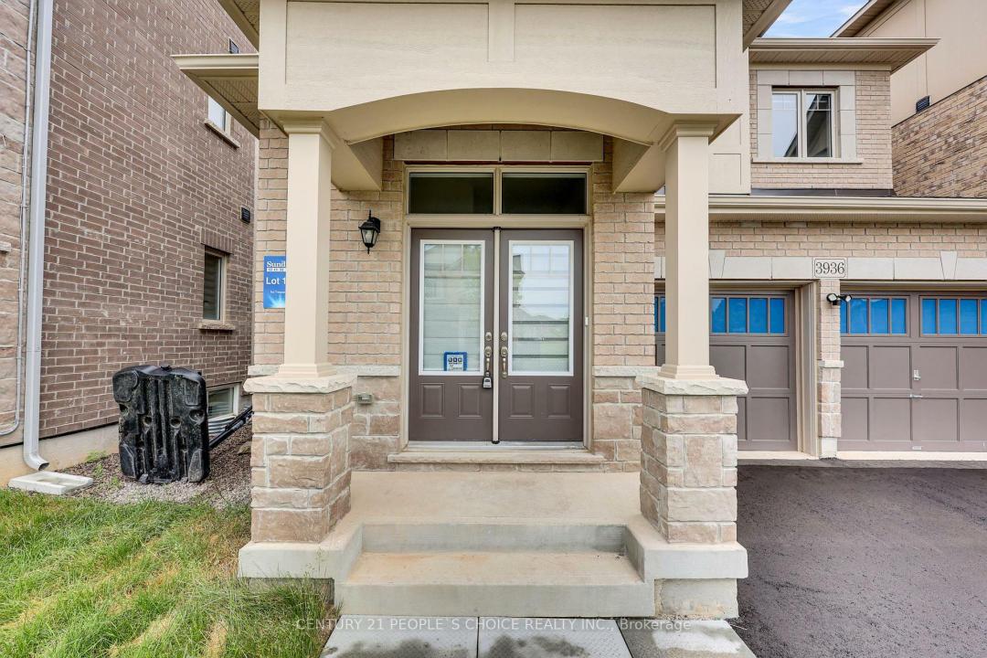 3936 LEONARDO STREET, Burlington, Ontario L7M 0Z8, Canada