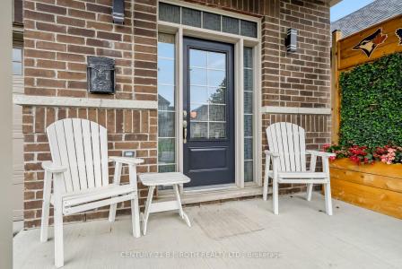 40 GLENHAVEN COURT, Scugog, Ontario L9L 0A8, Canada