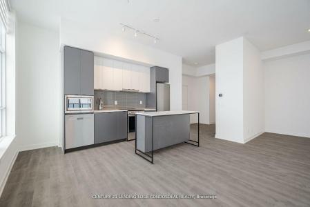 30 UPPER MALL WAY, Vaughan, 安大略省 L4J 0L7, 加拿大