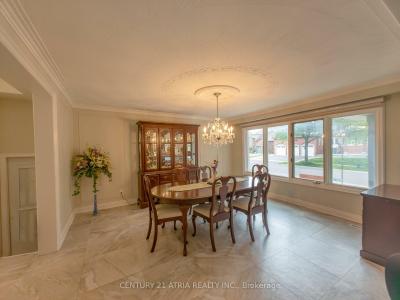 2 NORWICH DRIVE, Markham, Ontario L3P 6R9, Canada