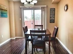 1476 SPRING GARDEN COURT, Mississauga, 安大略省 L5N 8K5, 加拿大