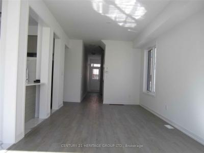 210 HARDING PARK STREET, Newmarket, Ontario L3Y 0E3, Kanada
