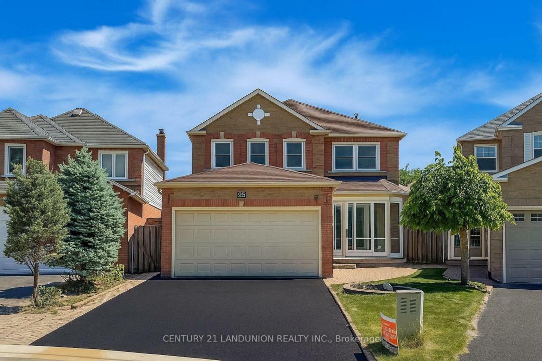 25 BEMERTON COURT, Toronto, Ontario M1V 4P9, Canada