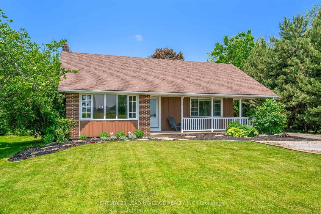 1182 LAKESHORE ROAD, St. Catharines, Ontario L2R 6P9, Canada