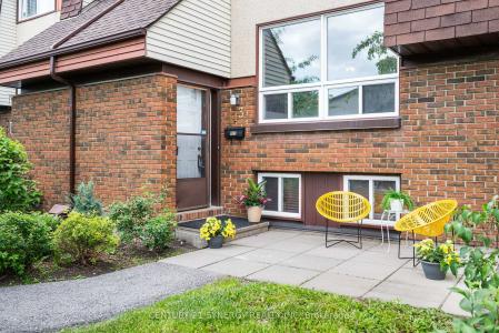 113 RENOVA PRIVATE, Alta Vista And Area, Ontario K1G 4C7, Canada
