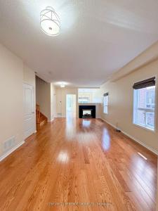 59 OLD COLONY ROAD, Richmond Hill, Ontario L4E 3V2, CANADÁ