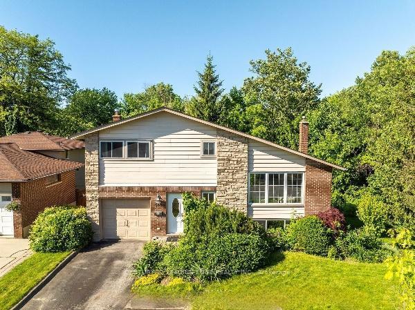 533 ARNHEM DRIVE, Oshawa, Ontario L1G 2J2, Canada
