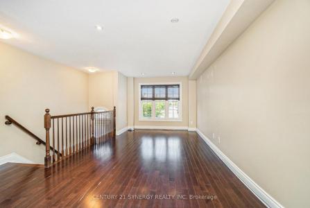 155 SCOUT STREET, Carlington - Central Park, Ontario K2C 4E2, Canadá