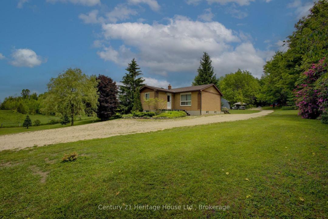 573433 BOOT JACK RANCH ROAD, West Grey, אונטריו N0C 1K0, קנדה