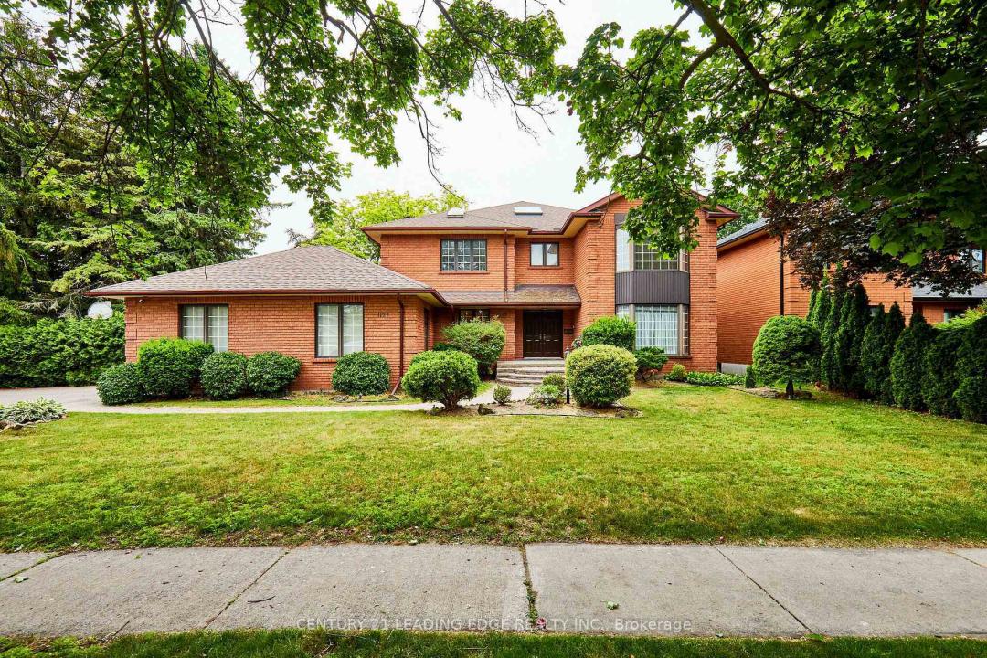 1127 OSHAWA BOULEVARD N, Oshawa, Ontario L1G 5W2, Canada