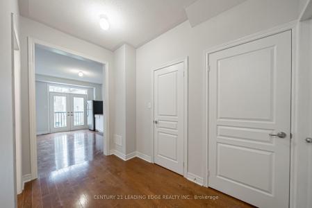 102 HILTS DRIVE, Richmond Hill, Ontario L4H 0J2, Canadá