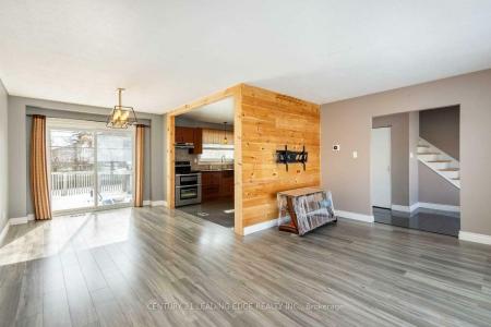 1323 POPRAD AVENUE, Pickering, Ontario L1W 1K9, Kanada