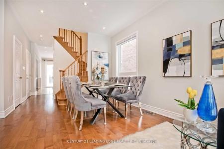 40 KENTLEY STREET, Markham, 安大略省 L6C 3G2, 加拿大