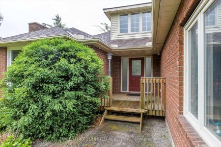 1760 TRADERS TRAIL, Selwyn, Ontario K9J 6X2, CANADÁ