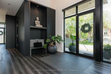 1239 SEDGEWICK CRESCENT, Oakville, Ontario L6L 1X5, CANADÁ