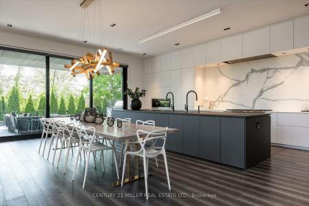 1239 SEDGEWICK CRESCENT, Oakville, Ontario L6L 1X5, CANADÁ