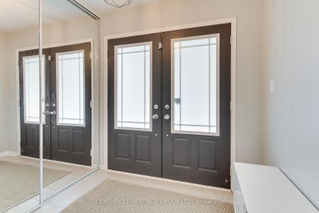 114 FARIS STREET, Bradford West Gwillimbury, 安大略省 L3Z 0C4, 加拿大
