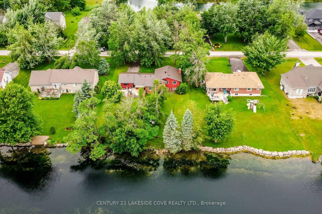 211 BAYSHORE DRIVE, Ramara, Ontario L0K 1B0, Canada