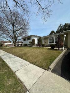 69 DAVISBROOK BOULEVARD, Toronto (tam O'shanter-sullivan), أونتاريو M1T 2H6, كندا