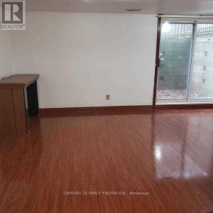 6172 KINGSTON ROAD, Toronto (highland Creek), Ontario M1C 1K9, Canada