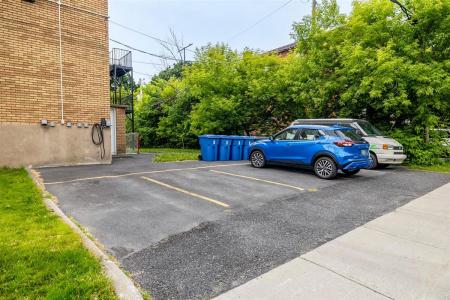 94 Rue Reid, Saint-Lambert, Квебек J4R 2N2, Канада