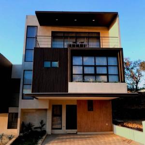 Guachipelin Escazú, San José 00001, Costa Rica