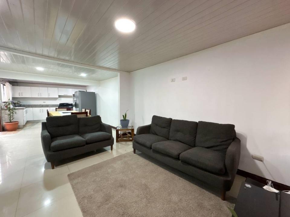  , San Isidro Vázquéz De Coronado, San José 11101, Costa Rica