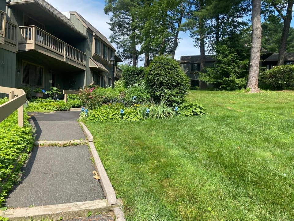 9 Village Road 9, Southington, Connecticut 06489, Estados Unidos
