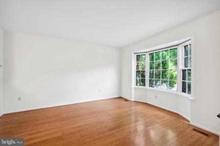 2880 Kelly Square, Vienna, Virginie 22181, États-Unis