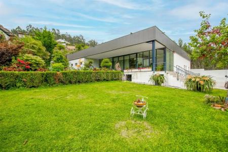 Santo Tirso, Porto 4825-420, Portugal