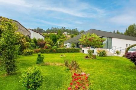Santo Tirso, Porto 4825-420, Portekiz