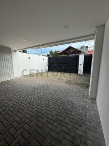 4to anillo av. Pirai Zona las Palmas , Oeste, Santa Cruz 0000, Bolivia