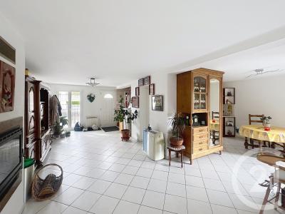 Le Thillay, Île-de-France 95500, Frankreich