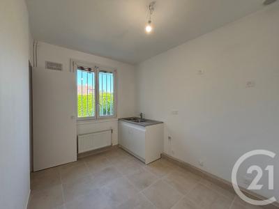 Claye Souilly, Île-de-France 77410, アキタン