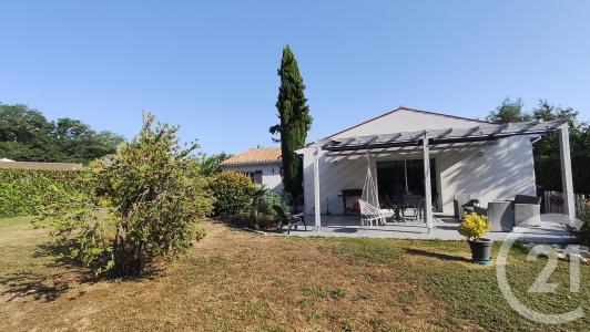 Saintes, Poitou-Charentes 17100, France