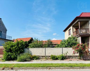 Hlavní, Hrušky, Břeclav 100 00, Czech Republic