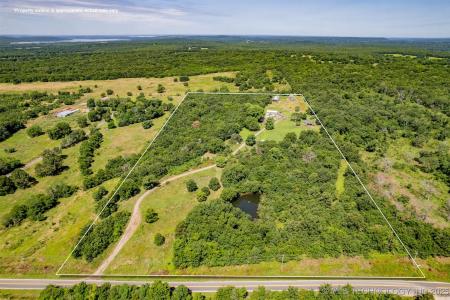 15171 N Lost City Road, Hulbert, Oklahoma 74441, USA