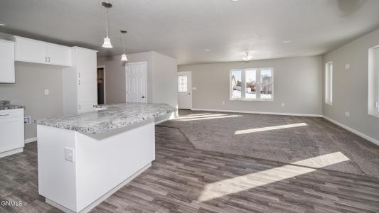 1423 2nd Ave Nw, Beulah, ND 58523, USA