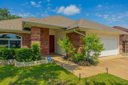 6508 Running Creek Drive, Arlington, Texas 76001, Estados Unidos