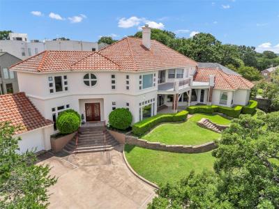 2318 Stone Bridge Drive, Arlington, Texas 76006, USA