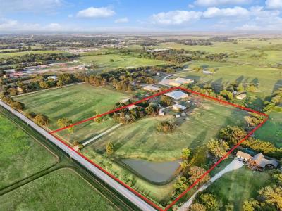 11410 Massey Road, Pilot Point, Texas 76258, USA