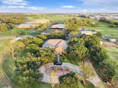 11410 Massey Road, Pilot Point, Texas 76258, USA