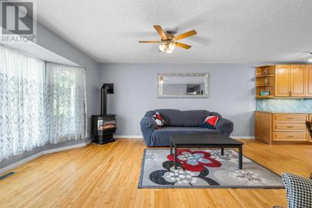 461 78 AVENUE NORTHEAST, Calgary, Alberta T2K 5A1, Canada